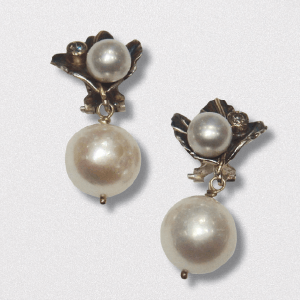 Custom made pearl earrings | Veronica Anderson Jewellery