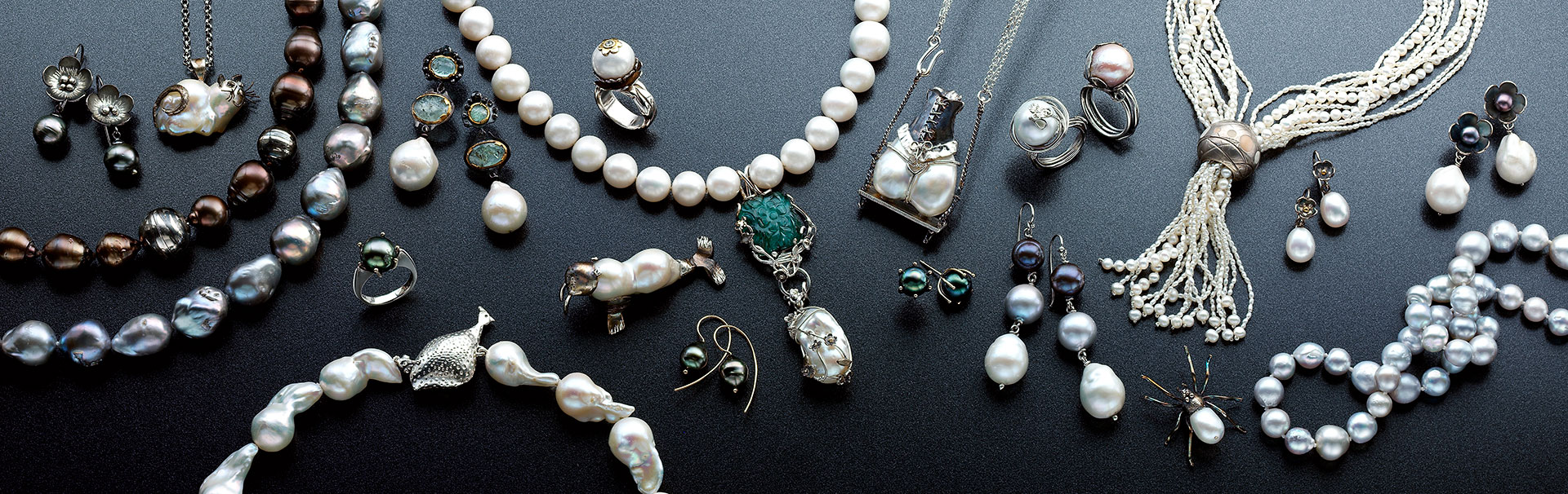 Custom Made Pearl Jewellery Hero Image