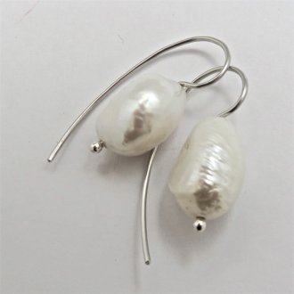 Handmade Sterling Silver LOOP EARRINGS with Freshwater Pearl