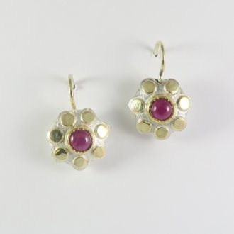 A Pair of Handmade Sterling Silver, 18ct Yellow Gold and Cabochon Ruby DROP EARRINGS.  Gold Mass 2.2 gms