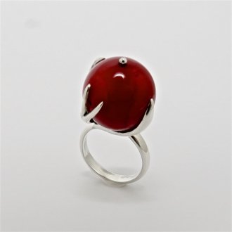 A Handmade Sterling Silver "Wild Cat" RING set with Coral.
