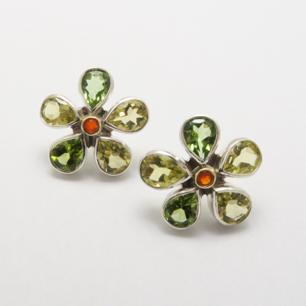 A joyful pair of bright summery earrings set with semi-precious stones.