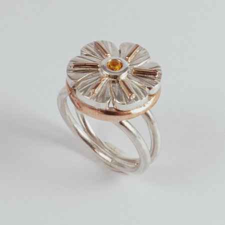 A Handmade Sterling Silver, Copper and Citrine DAISY RING.