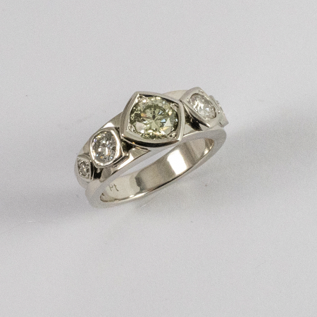 A Handmade Platinum 5-stone  Natural Green and White Brilliant-cut DIAMOND RING.  