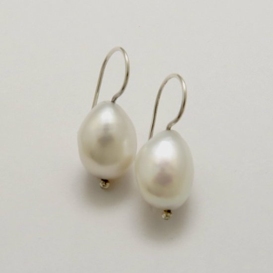 A Pair of Handmade Sterling Silver and Freshwater Pearl EARRINGS.