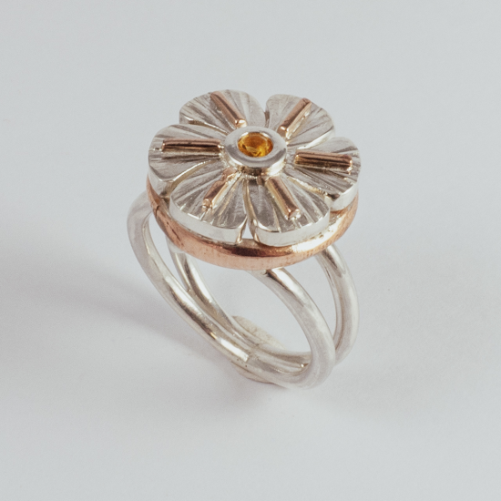 A Handmade Sterling Silver, Copper and Citrine DAISY RING.