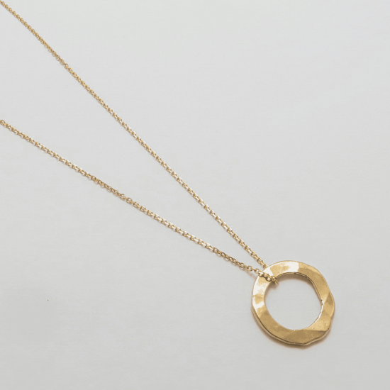 A Handmade 18ct Yellow Gold PENDANT on Gold Chain. Gold Mass 3.35gms