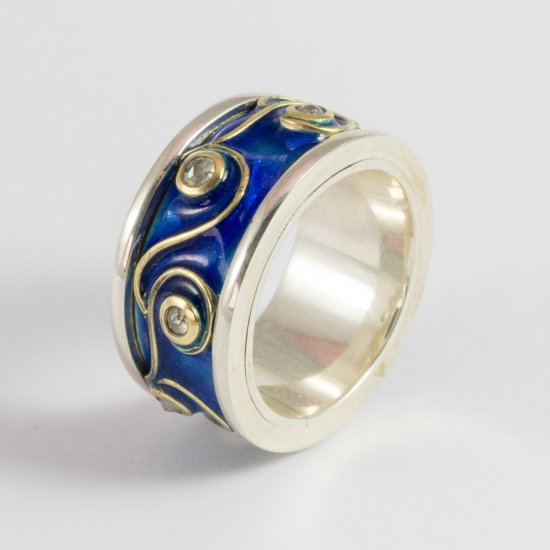 A Handmade Sterling Silver, 18ct Yellow Gold and Blue Enamel BAND set with Rose-cut Diamonds.